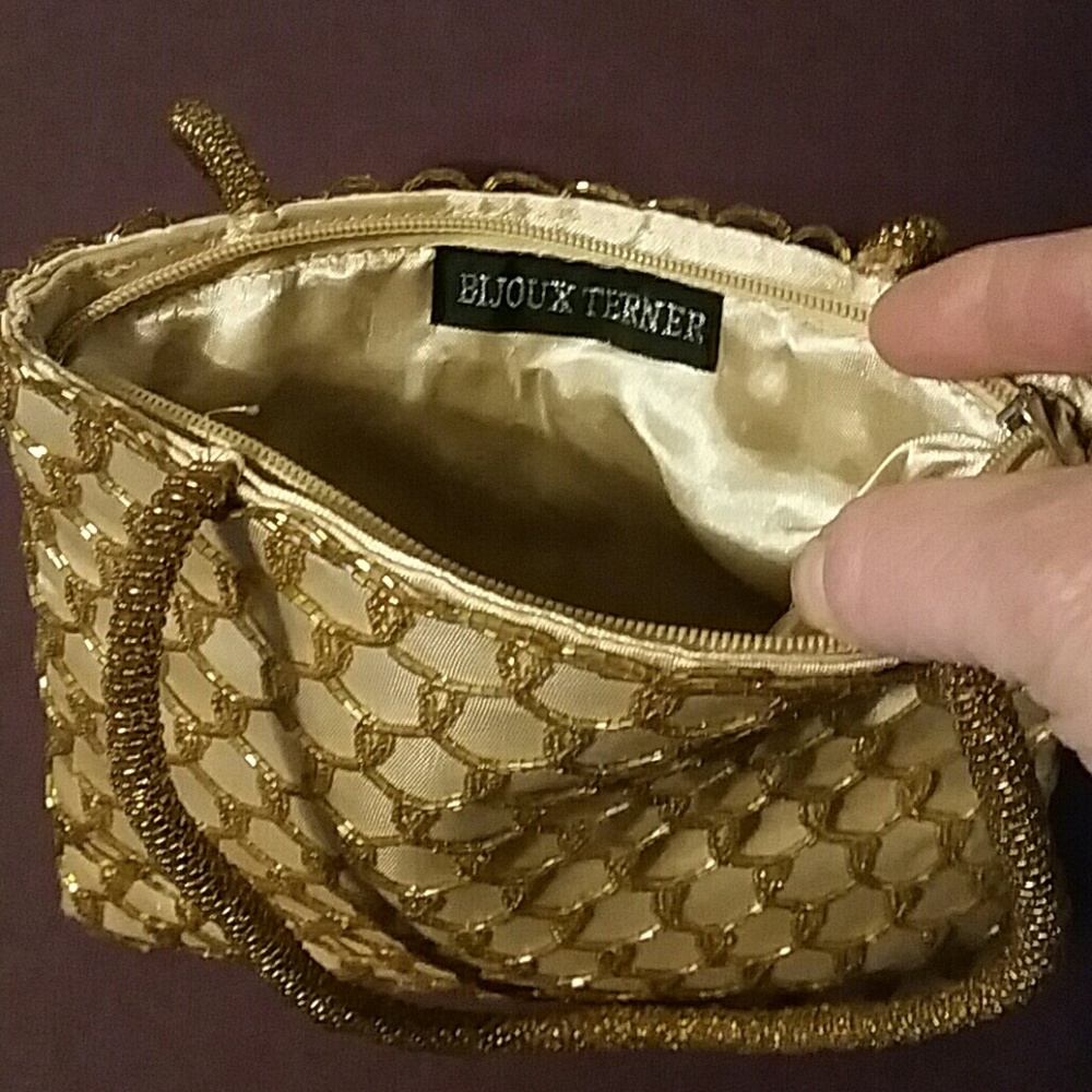 Purse - Picture 3 of 3